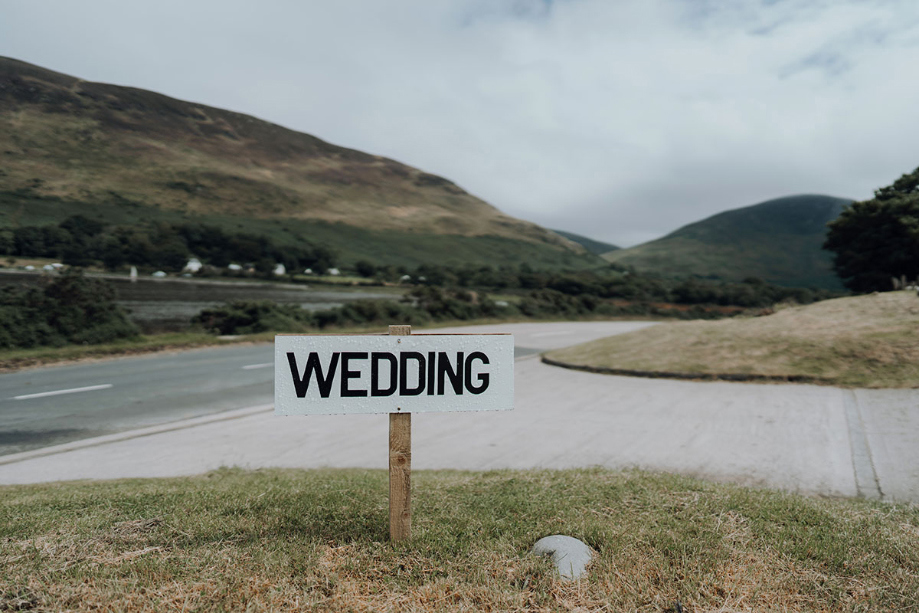 Sign saying wedding