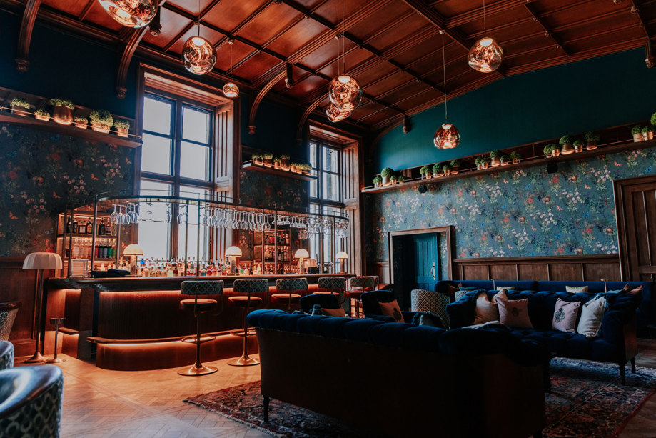 Mar Hall's new Slàinte bar that has plush blue velvet sofas